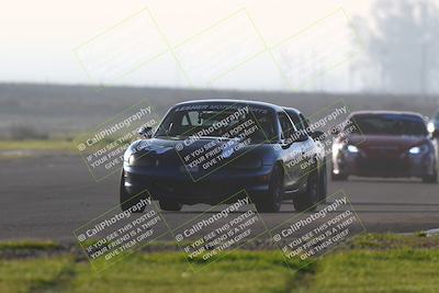 media/Jan-18-2026-CalClub SCCA (Sun) [[8bc6468723]]/Group 7 Race/Turn 1/